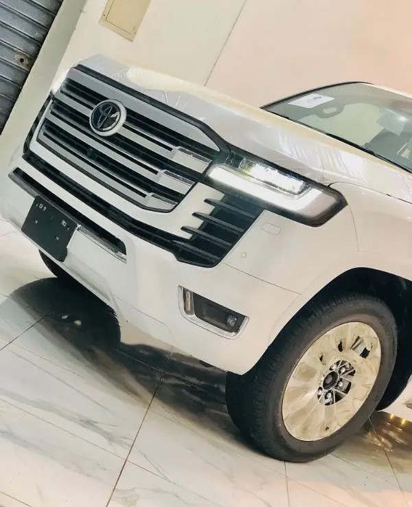 ad olx cars