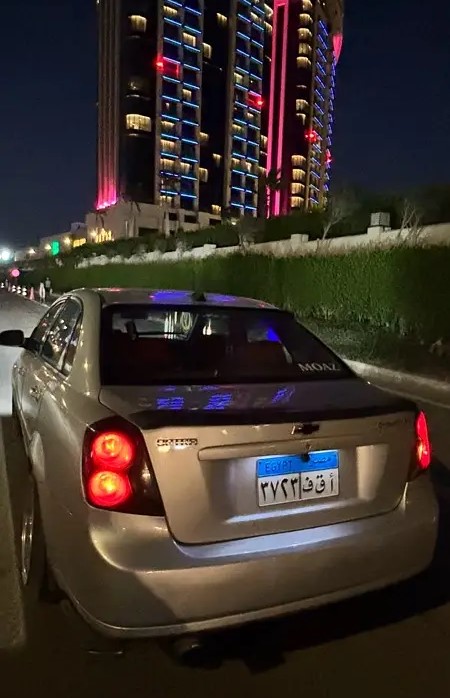 Car image 2