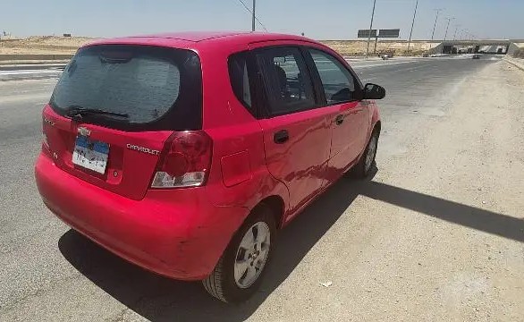Car image 2