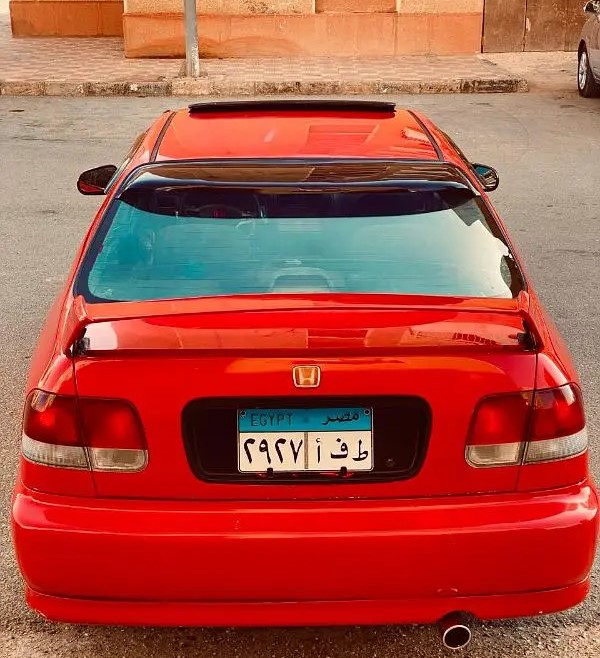 Car image 2